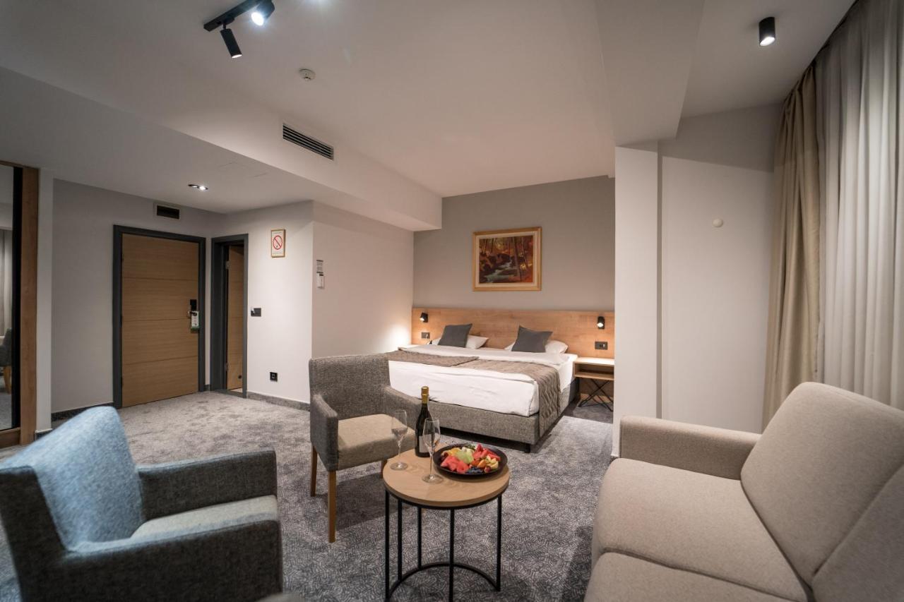 Mona Plaza Zlatibor Hotell Eksteriør bilde