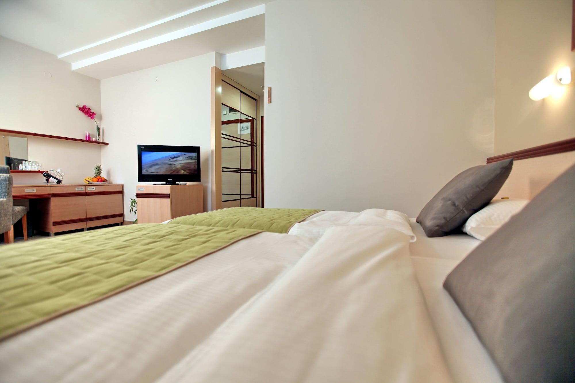 Mona Plaza Zlatibor Hotell Eksteriør bilde